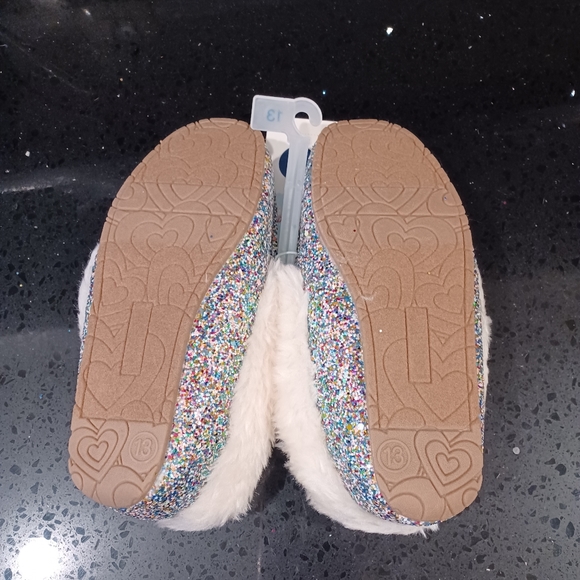 Girl Moccasins - Picture 2 of 2